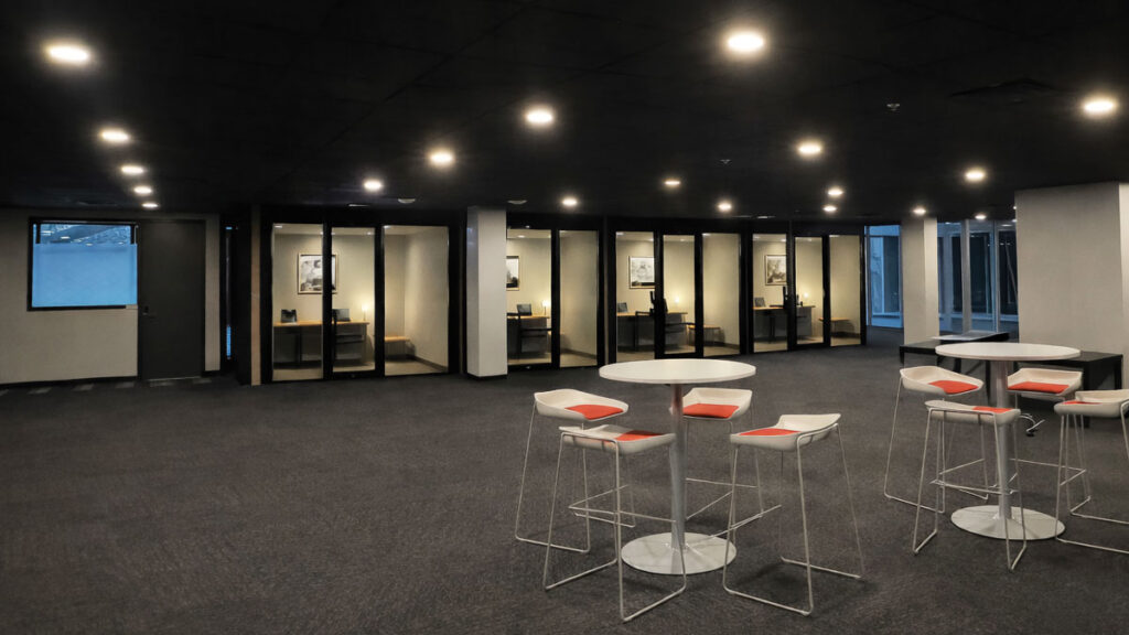 Office Space interior at Office Golf in Bloomington, MN